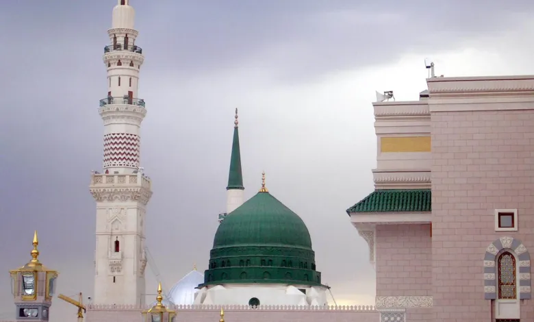 په لنډ ډول د محمد – صلی الله عله و سلم- د ماشومتوب کرامات-