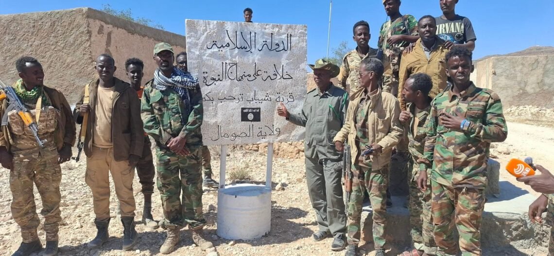 ISHID jangchilari Somaliyadagi Puntlandda muntazam ravishda o‘z bazalaridan chekinmoqda
